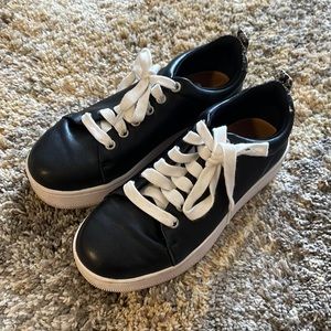 Halogen Black and White casual shoes